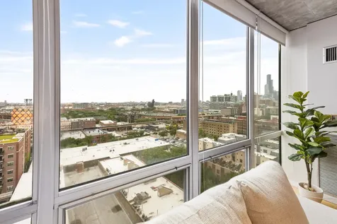 1845 South Michigan Avenue Chicago IL 60616