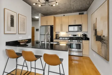 1845 South Michigan Avenue Chicago IL 60616