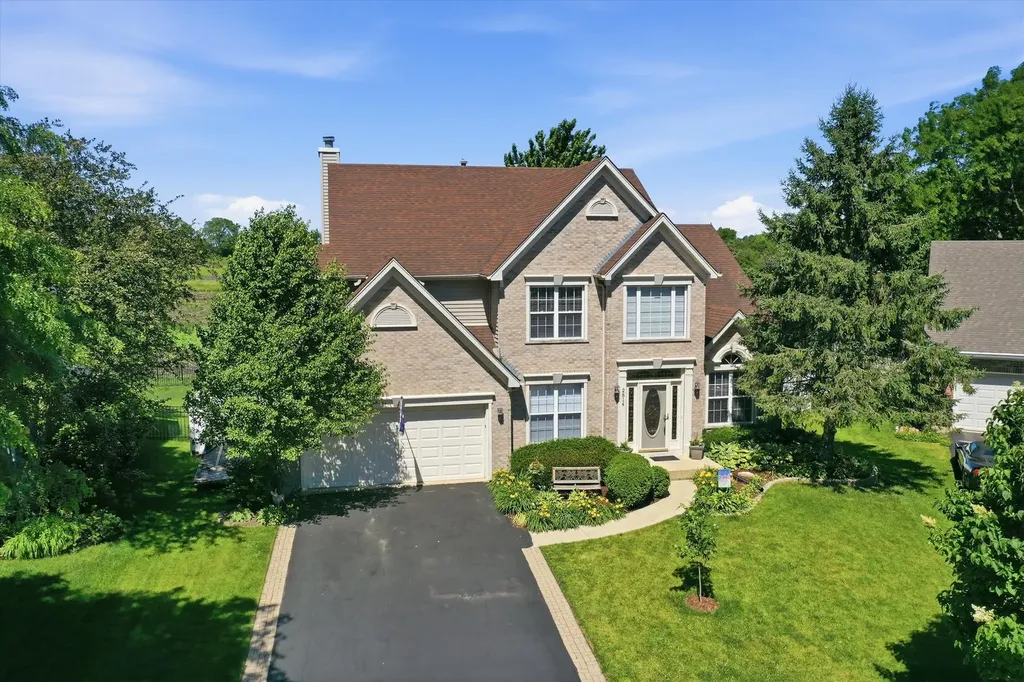 2814 Miller Road Geneva IL 60134