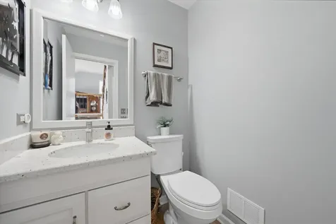 2814 Miller Road Geneva IL 60134