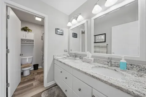 2814 Miller Road Geneva IL 60134
