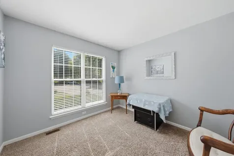 2814 Miller Road Geneva IL 60134