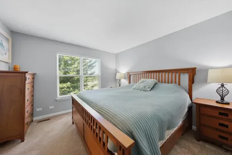 2814 Miller Road Geneva IL 60134
