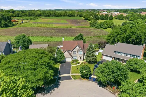 2814 Miller Road Geneva IL 60134