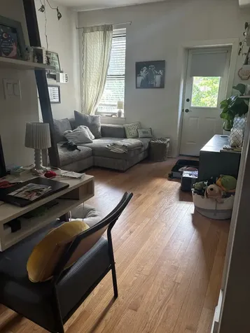 1503 North Wieland Street Chicago IL 60610