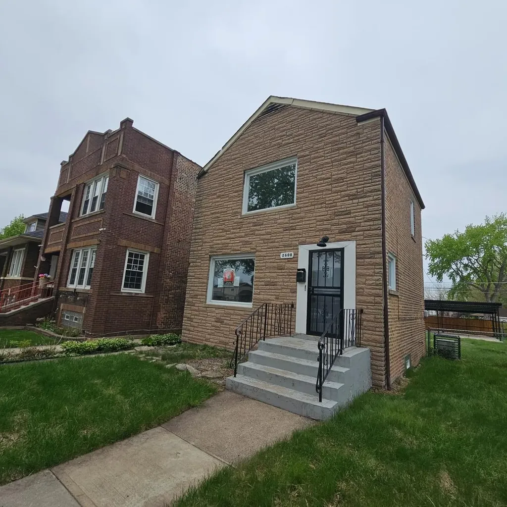 2608 East 92nd Street Chicago IL 60617
