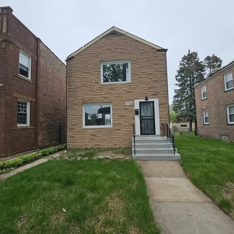 2608 East 92nd Street Chicago IL 60617