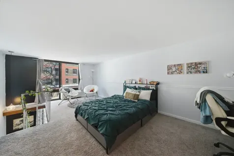 1221 North Dearborn Street Chicago IL 60610