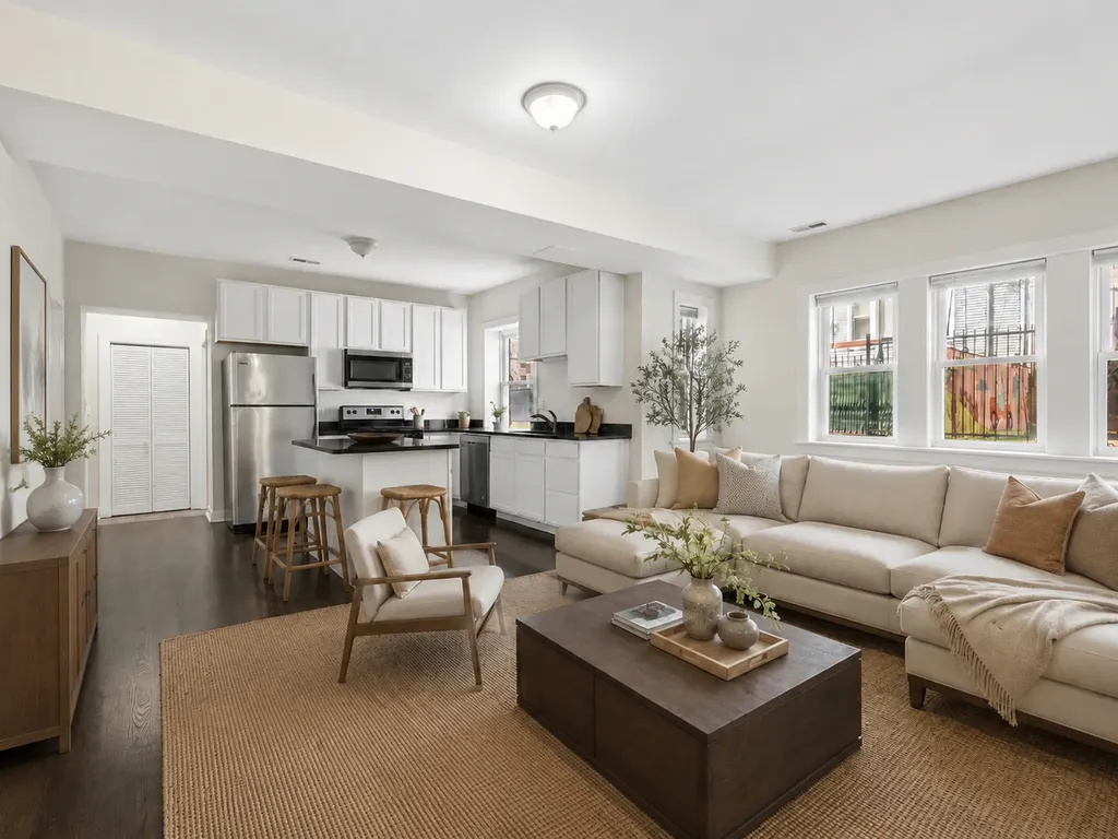 3042 West Diversey Avenue Chicago IL 60647