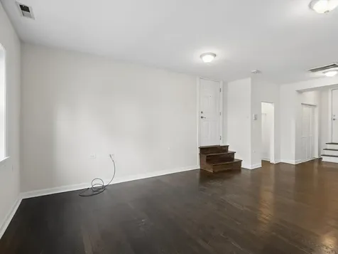 3042 West Diversey Avenue Chicago IL 60647