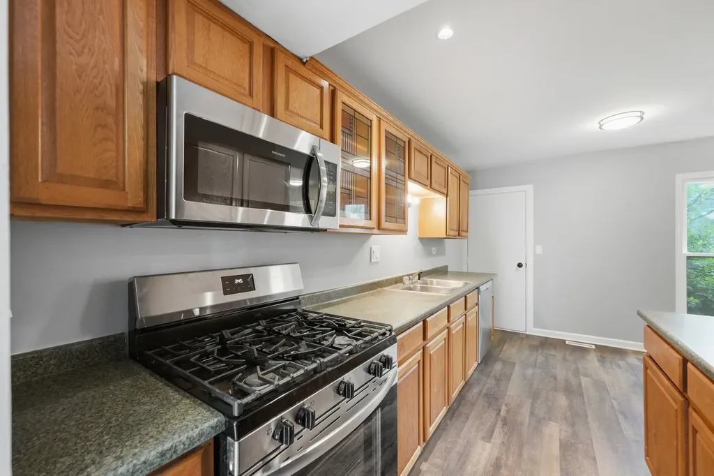 2674 Waterford Court Aurora IL 60502