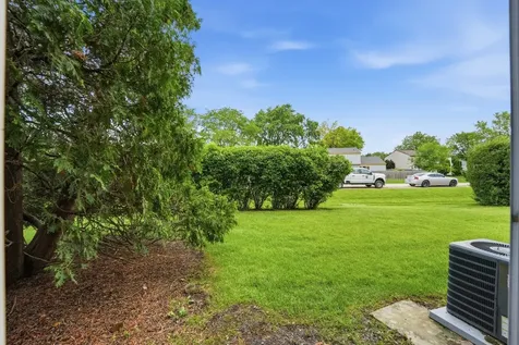 2674 Waterford Court Aurora IL 60502