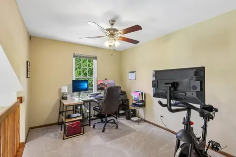 286 Chrisman Drive Streamwood IL 60107