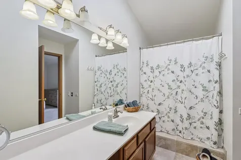 286 Chrisman Drive Streamwood IL 60107