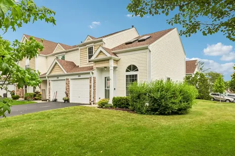 286 Chrisman Drive Streamwood IL 60107