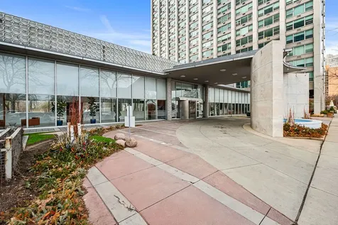 3600 North Lake Shore Drive Chicago IL 60613