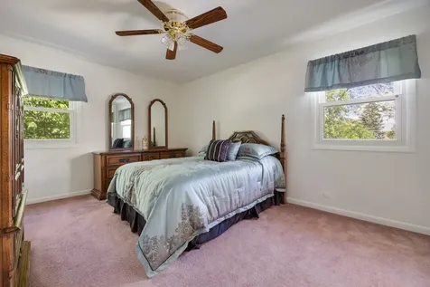 1465 Worden Way Elk Grove Village IL 60007