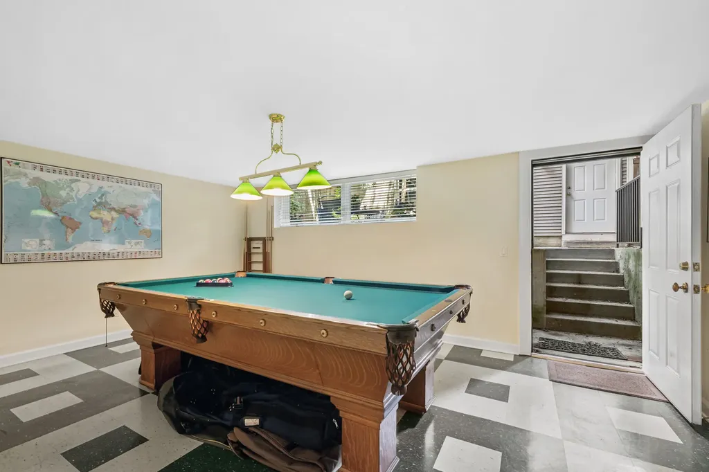 1032 West Montana Street Chicago IL 60614