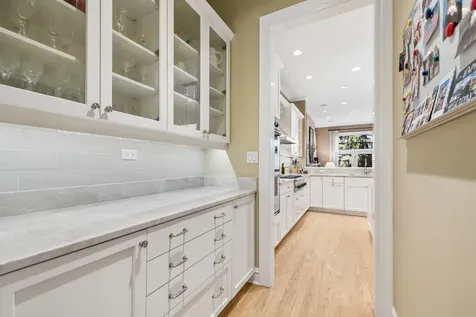 1032 West Montana Street Chicago IL 60614