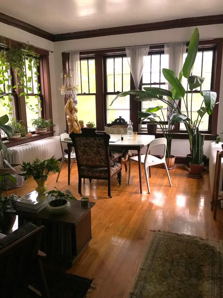3644 North Claremont Avenue Chicago IL 60618