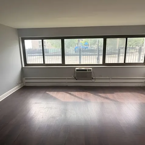 7337 South South Shore Drive Chicago IL 60649