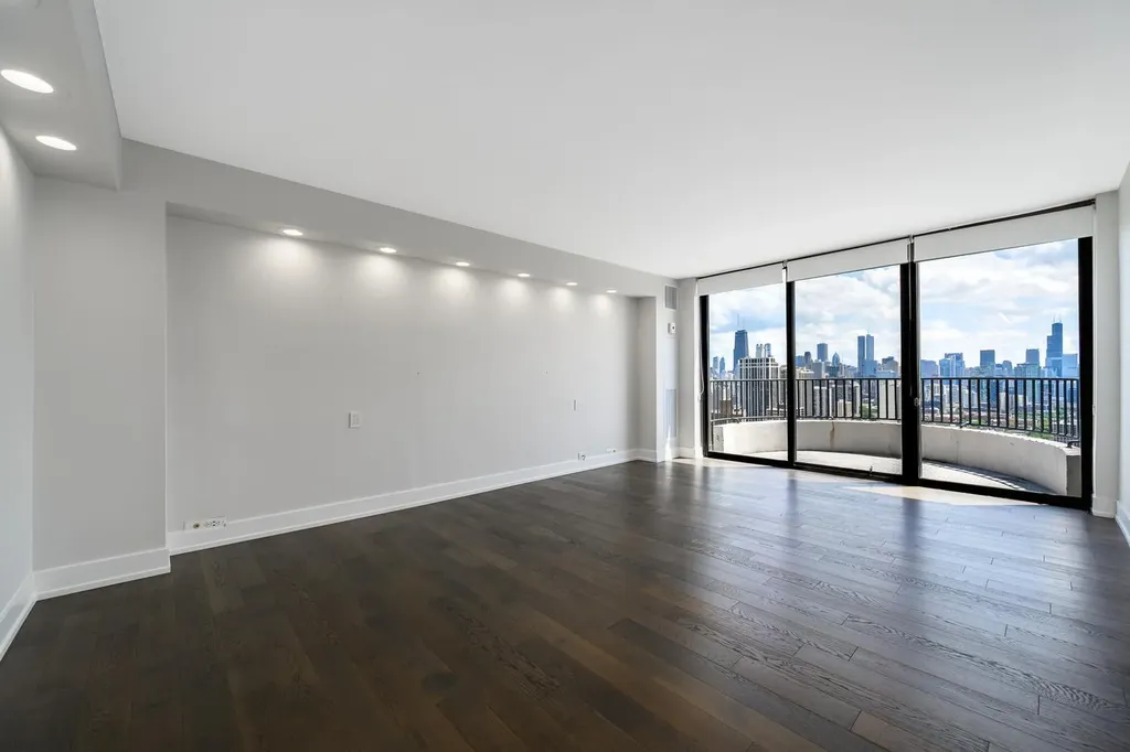 2020 North Lincoln Park West Chicago IL 60614