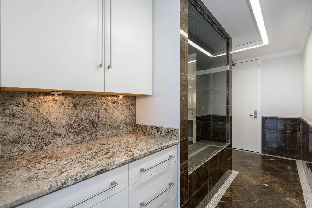 2020 North Lincoln Park West Chicago IL 60614