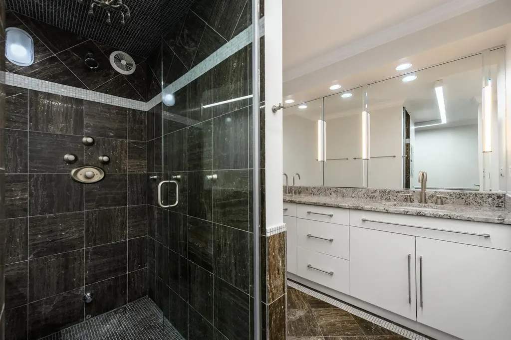 2020 North Lincoln Park West Chicago IL 60614