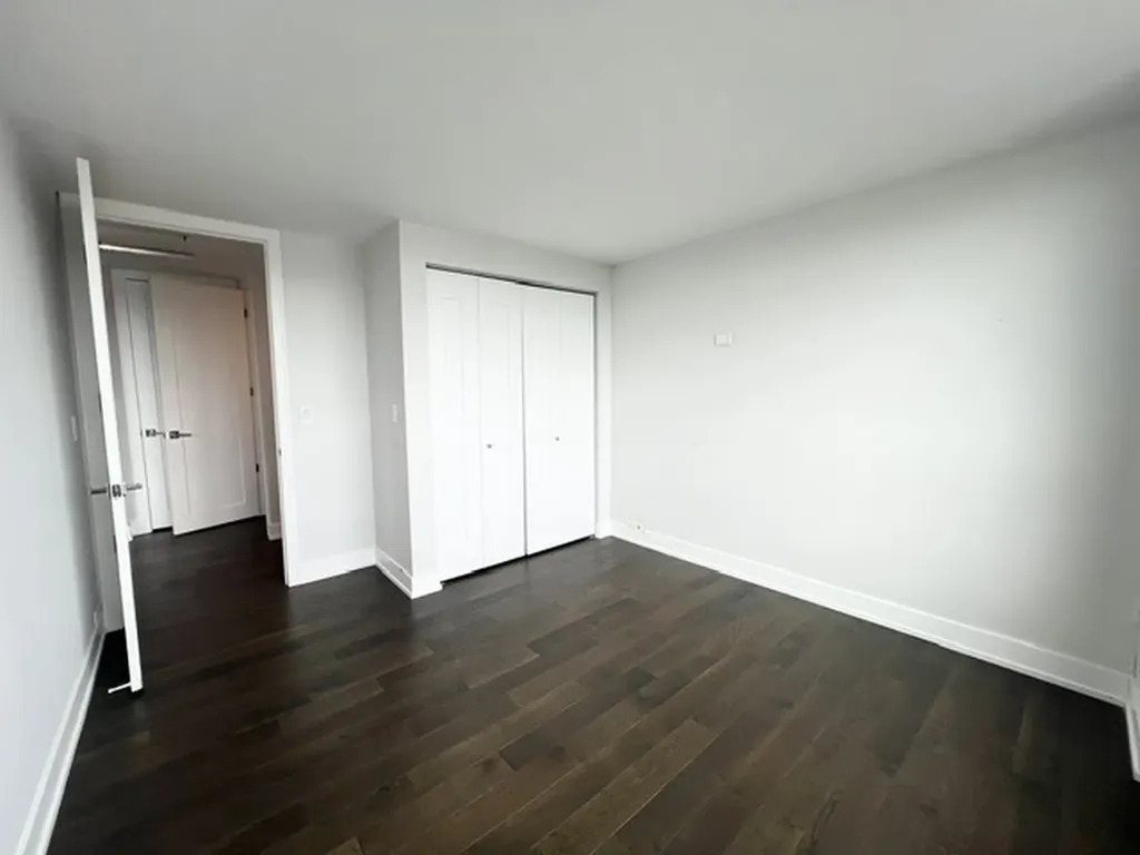 2020 North Lincoln Park West Chicago IL 60614