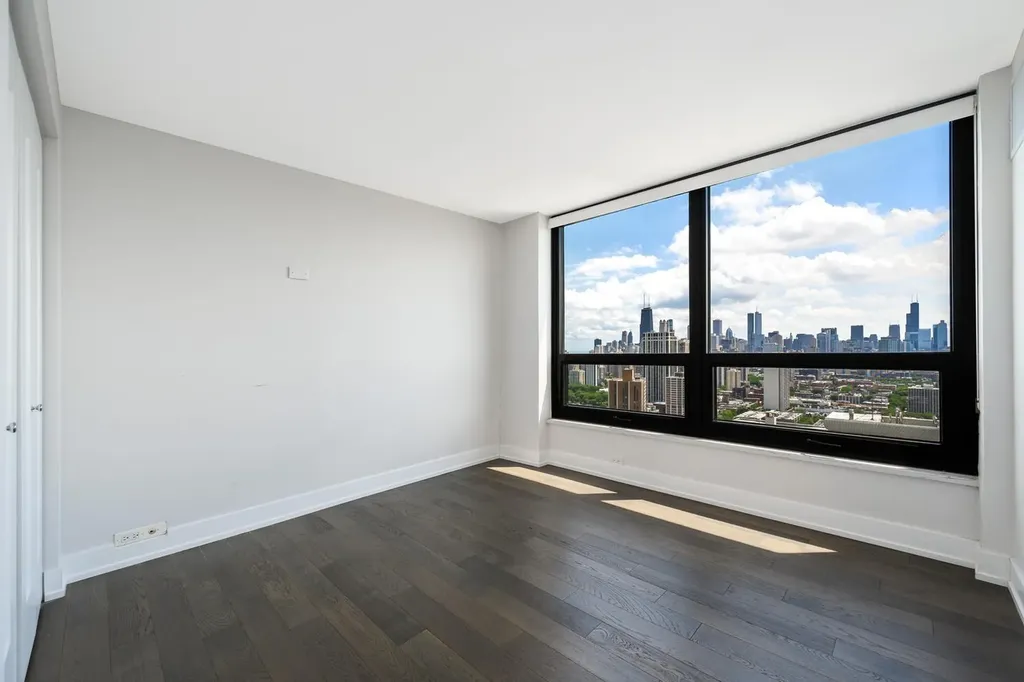 2020 North Lincoln Park West Chicago IL 60614