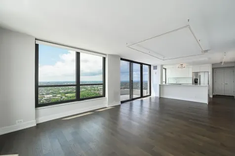 2020 North Lincoln Park West Chicago IL 60614