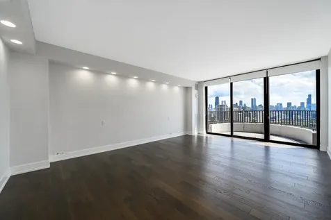2020 North Lincoln Park West Chicago IL 60614