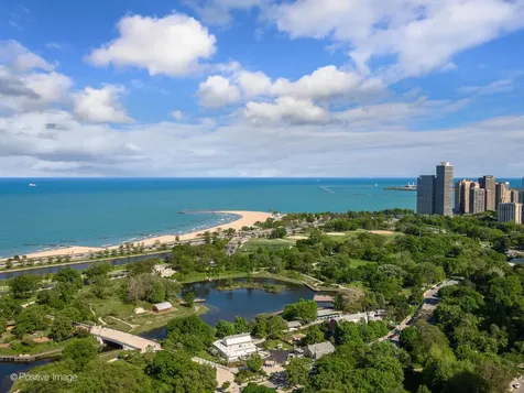 2020 North Lincoln Park West Chicago IL 60614