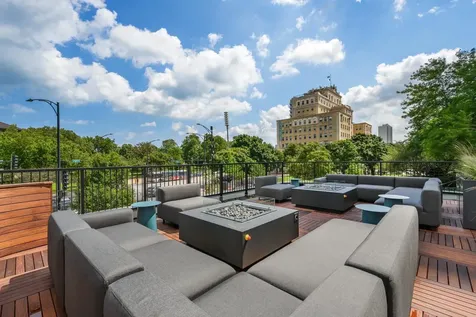 2020 North Lincoln Park West Chicago IL 60614