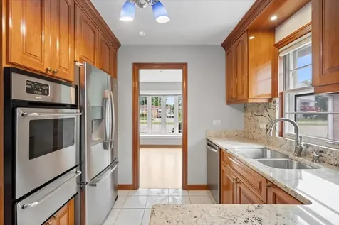 7357 North Crawford Avenue Lincolnwood IL 60712