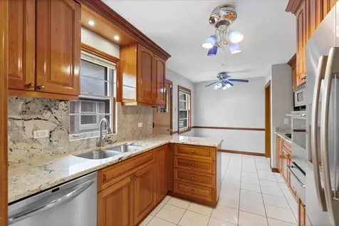 7357 North Crawford Avenue Lincolnwood IL 60712