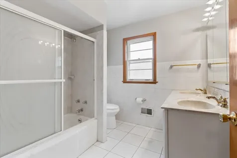 7357 North Crawford Avenue Lincolnwood IL 60712