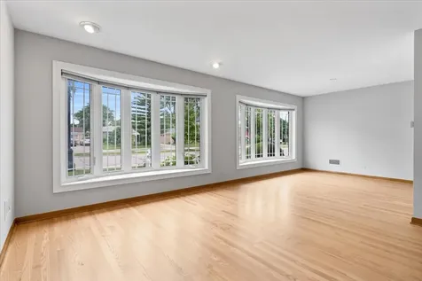 7357 North Crawford Avenue Lincolnwood IL 60712