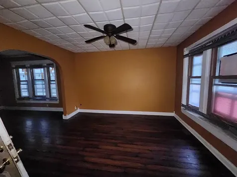 18 West 114th Street Chicago IL 60628