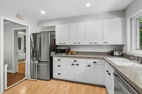 2422 Ridgeway Avenue Evanston IL 60201