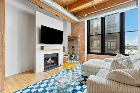 728 West Jackson Boulevard Chicago IL 60661