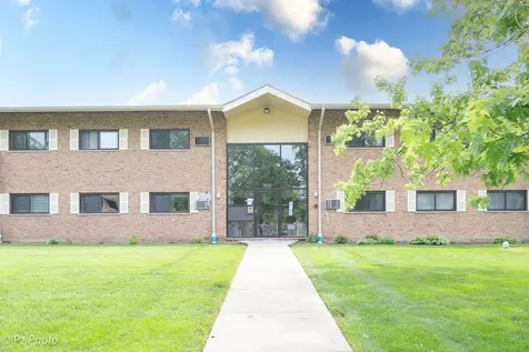 7413 Brookdale Drive Darien IL 60561