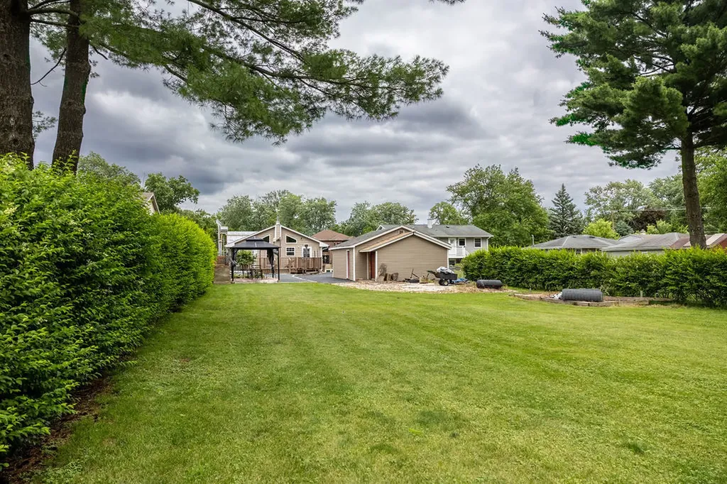 306 North Washington Street Westmont IL 60559