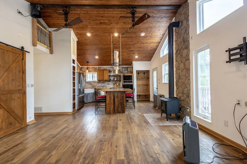 306 North Washington Street Westmont IL 60559