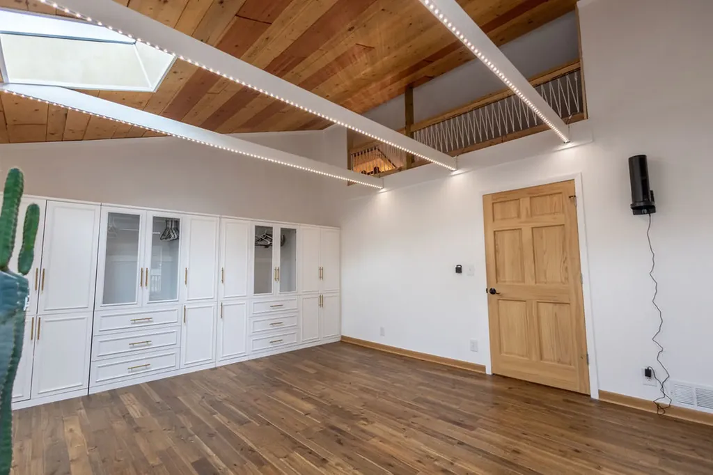 306 North Washington Street Westmont IL 60559