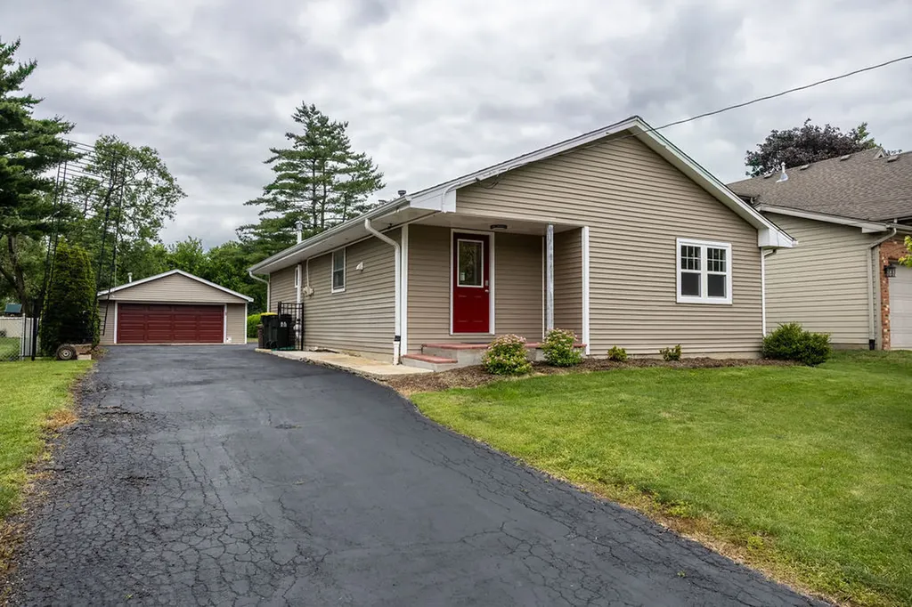 306 North Washington Street Westmont IL 60559