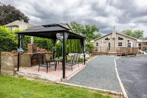 306 North Washington Street Westmont IL 60559