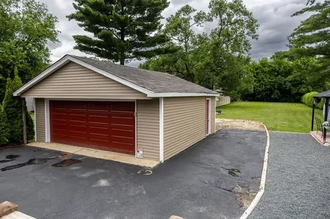306 North Washington Street Westmont IL 60559