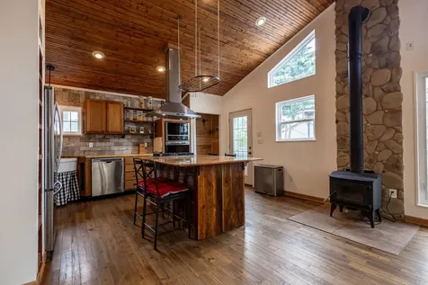 306 North Washington Street Westmont IL 60559