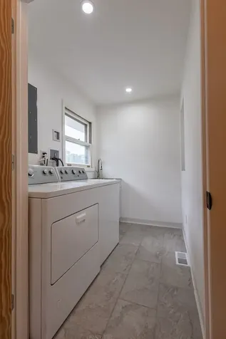 306 North Washington Street Westmont IL 60559
